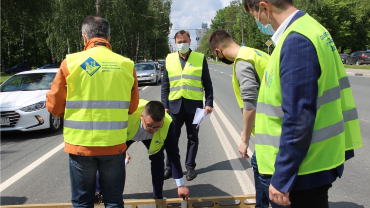 В Чебоксарах с общественными активистами проверили семь гарантийных дорожных объектов