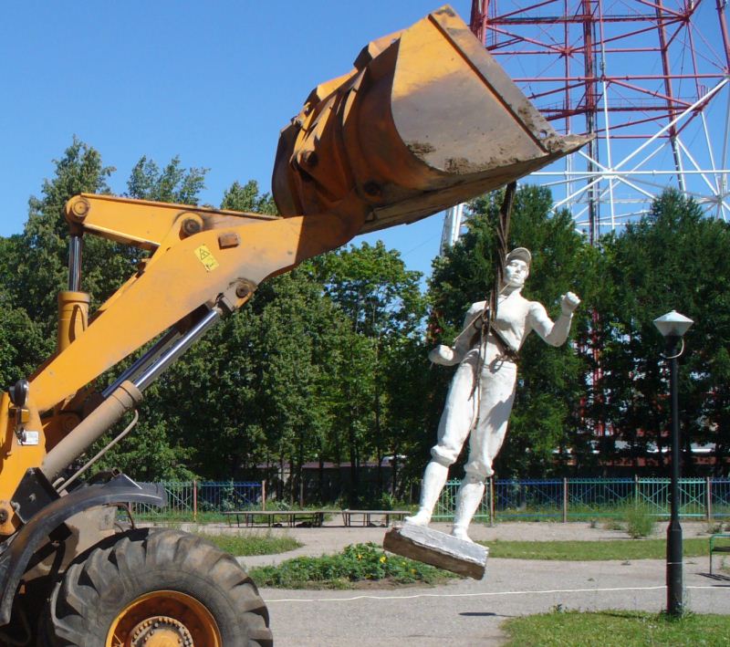 Новая гражданская инициатива «Спасем скульптуры» притворена в жизнь